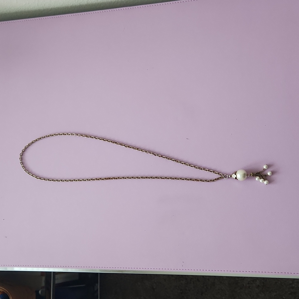 Vintage silver pearl necklace